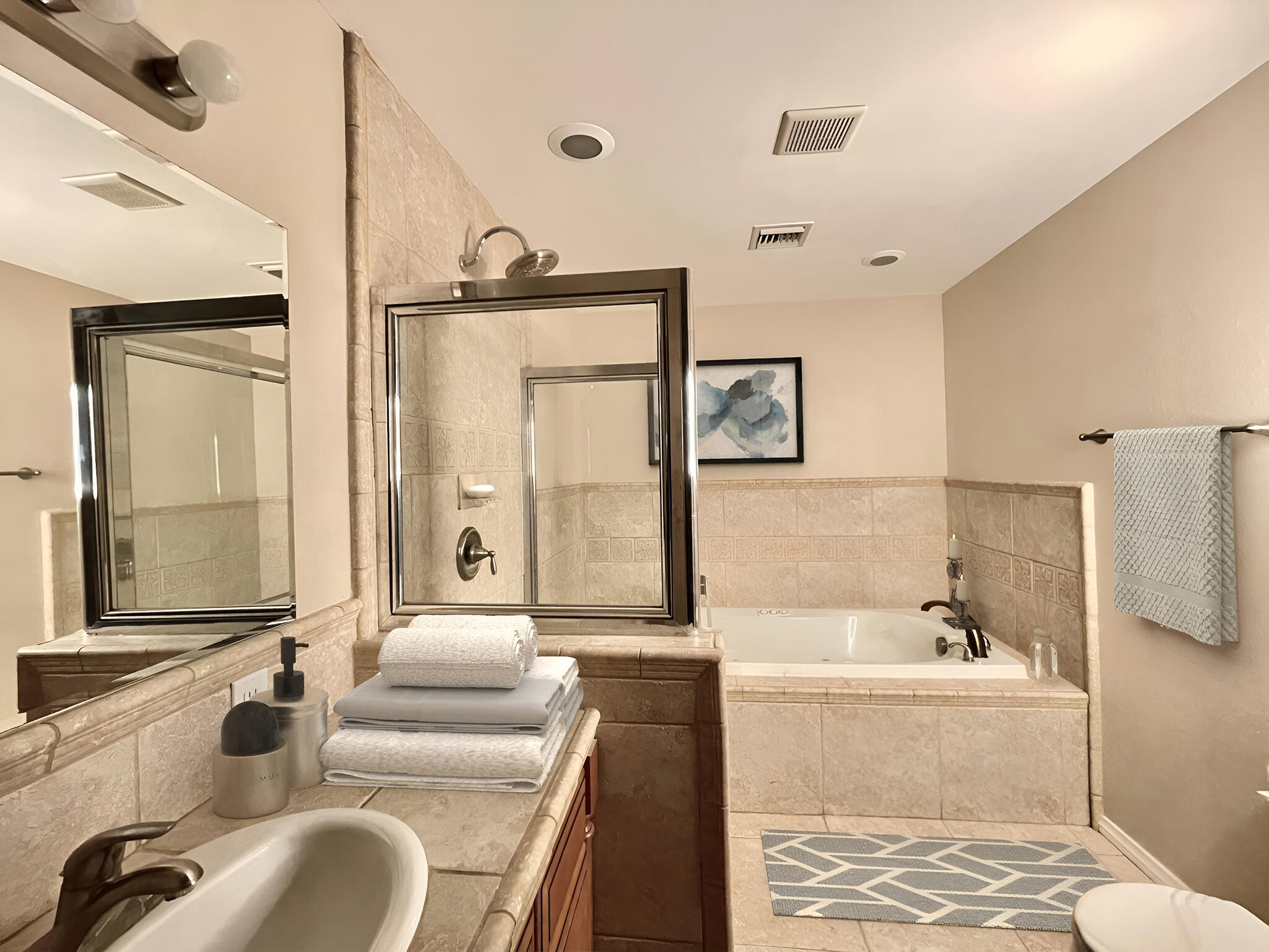 68351 Terrace Road Cathedral City, CA 92234 - Photo 12 of 27 Main Bathroom