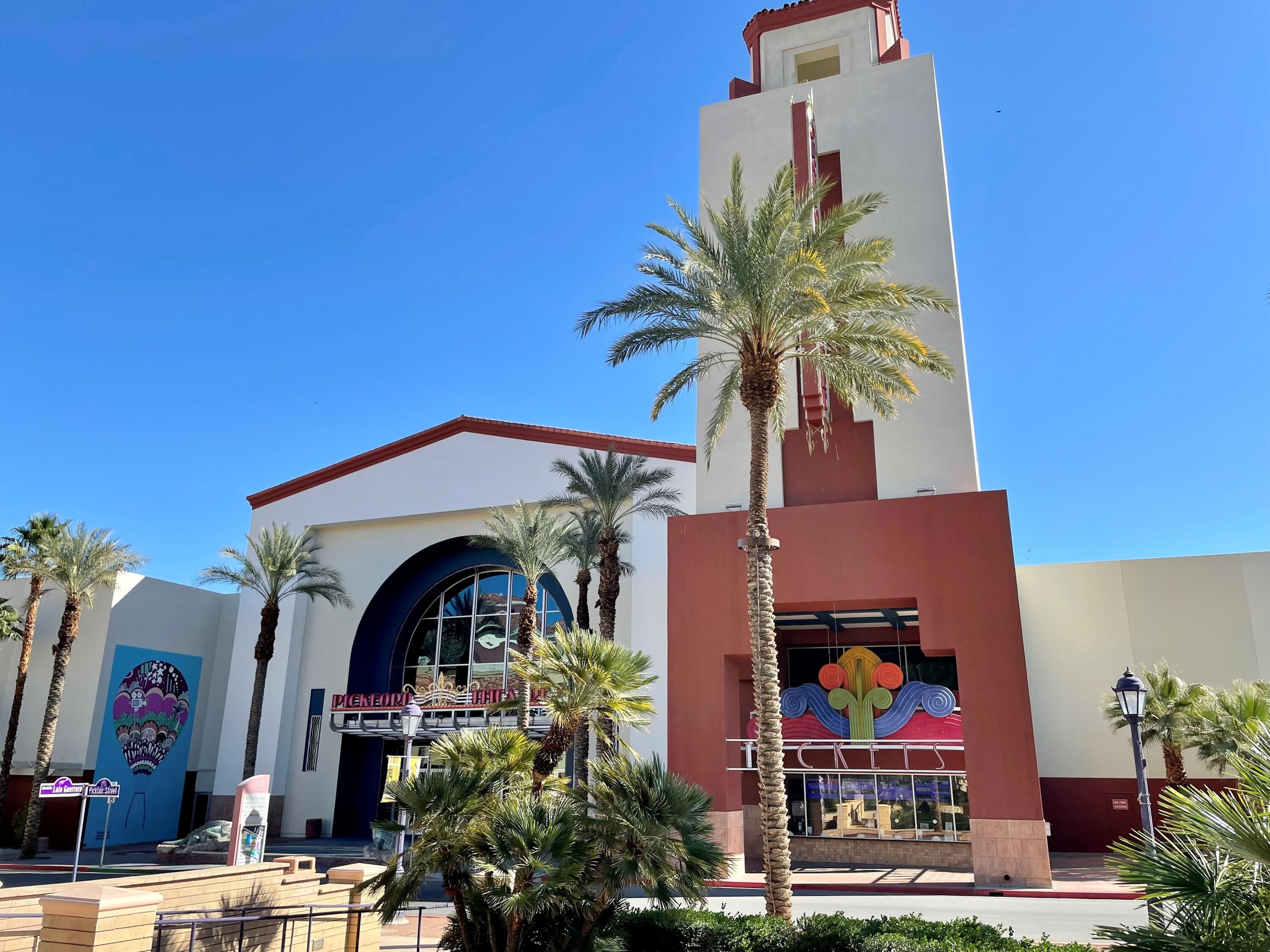 68351 Terrace Road Cathedral City, CA 92234 - Photo 27 of 27 Pickford Theater