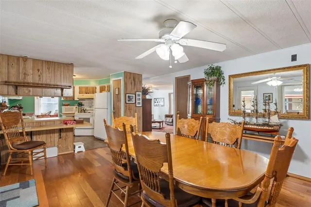 $128,500 | 221 Pinewood Drive, Eustis, FL 32726