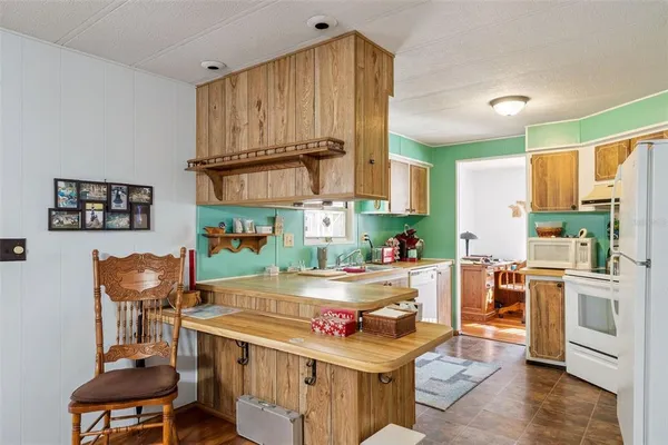 $123,500 | 221 Pinewood Drive, Eustis, FL 32726