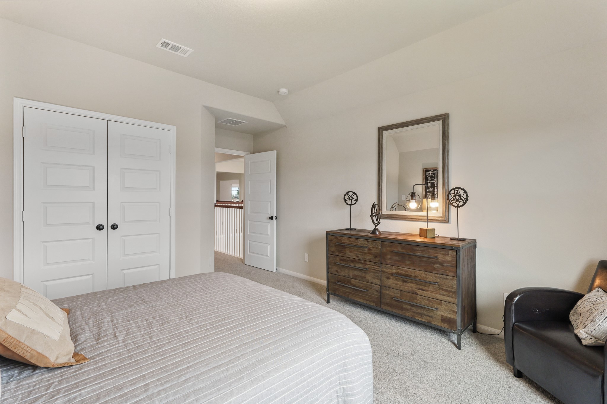 140 Peninsula Point Drive Montgomery, TX 77356 - Photo 20 of 32 Bedroom 4