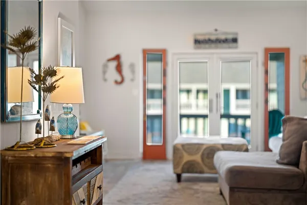 $395,500 | 611 Lauderdale Drive, Unit 611, Rockport, TX 78382