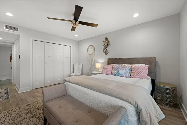 $395,500 | 611 Lauderdale Drive, Unit 611, Rockport, TX 78382