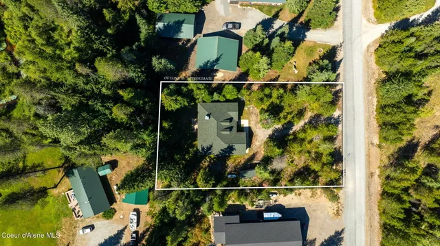 $750,000 | 96 Tracy Lane, Priest Lake, ID 83856