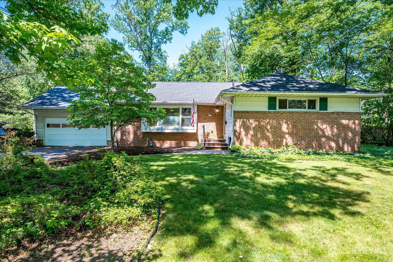 9 Clive Hills Road Edison, NJ 08820 - Photo 1 of 44