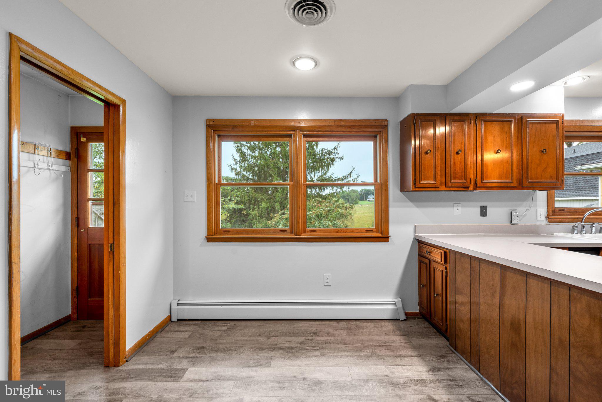 2938 Thurston Road Frederick, MD 21704 - Photo 14 of 44 Breakfast Room