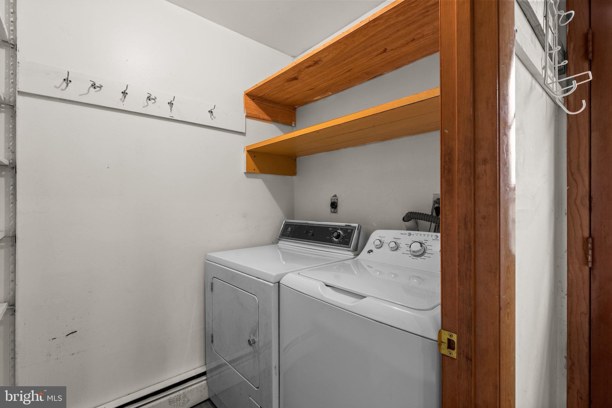 2938 Thurston Road Frederick, MD 21704 - Photo 15 of 44 Laundry Room