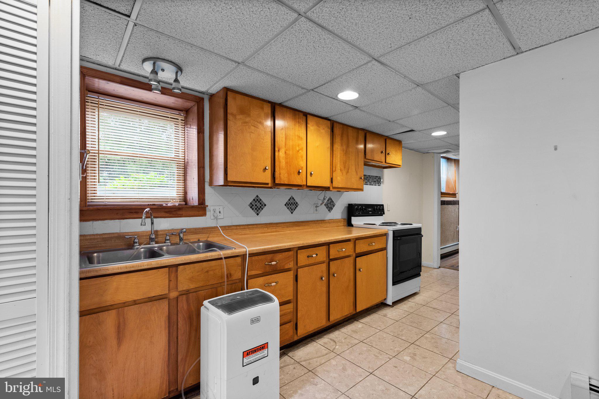 2938 Thurston Road Frederick, MD 21704 - Photo 32 of 44 Lower Level Kitchen