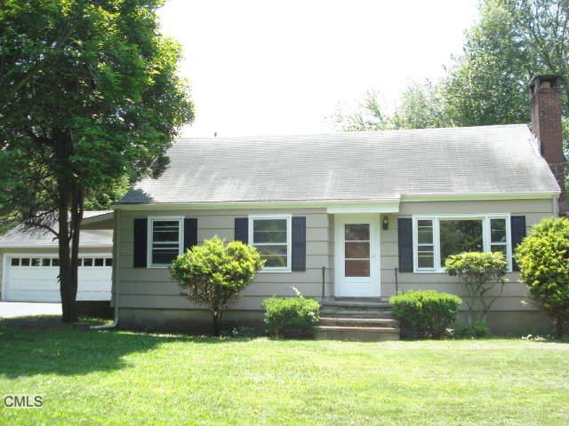 133 Center Road Easton, CT 06612 - Photo 1 of 1
