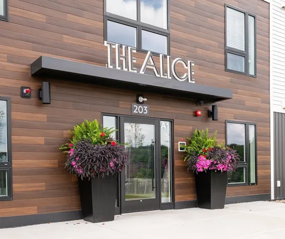 $675,000 | 203 Lowell Street, Unit 316, Wilmington, MA 01887