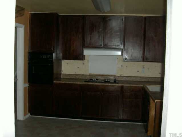 5708 Tully Court Raleigh, NC 27609 - Photo 5 of 6 Gallery Image 5
