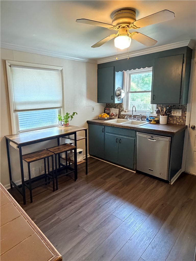 295 Penhurst Road Brighton, NY 14610 - Photo 19 of 32 Gallery Image 19