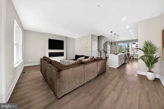 $630,000 | 3507 Stella Blue Drive, Hyattsville, MD 20782