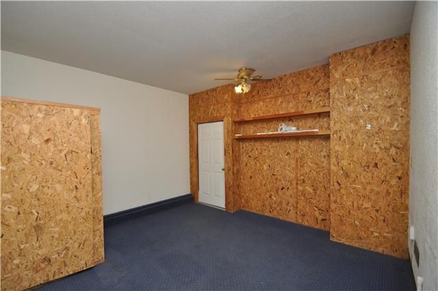 418 Breckinridge Road Clarksville, TN 37042 - Photo 11 of 15 Gallery Image 11