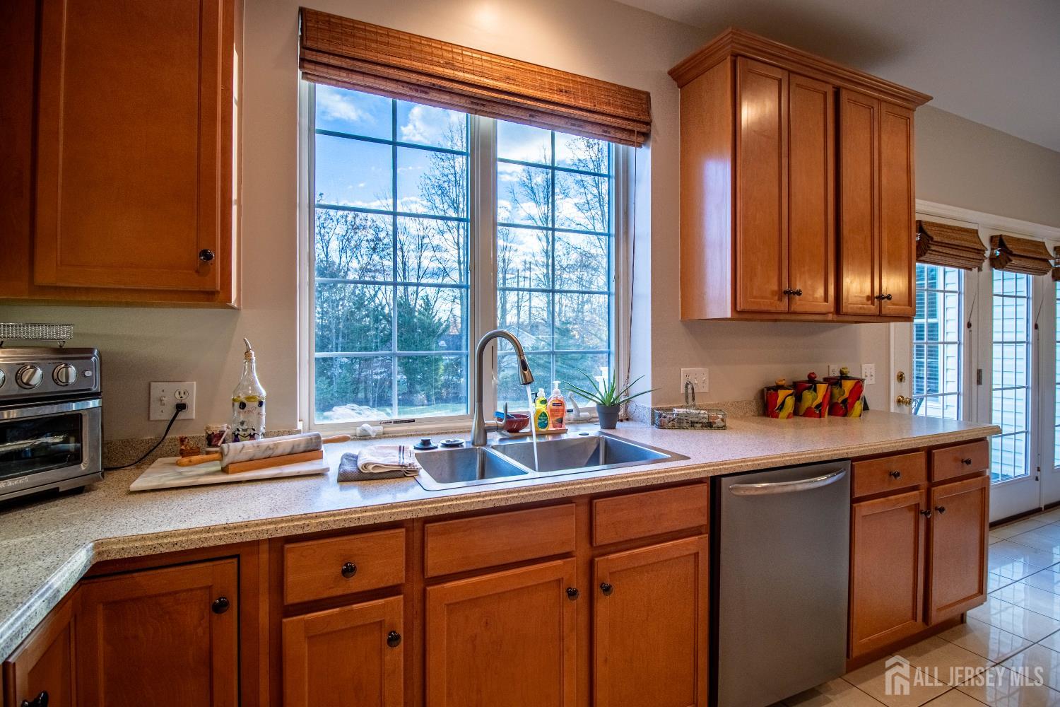 34 Equestrian Way Monroe Township, NJ 08831 - Photo 20 of 49