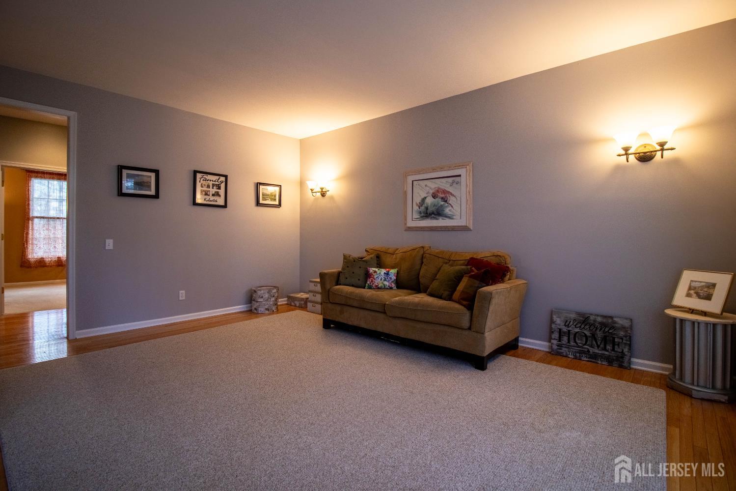 34 Equestrian Way Monroe Township, NJ 08831 - Photo 9 of 49