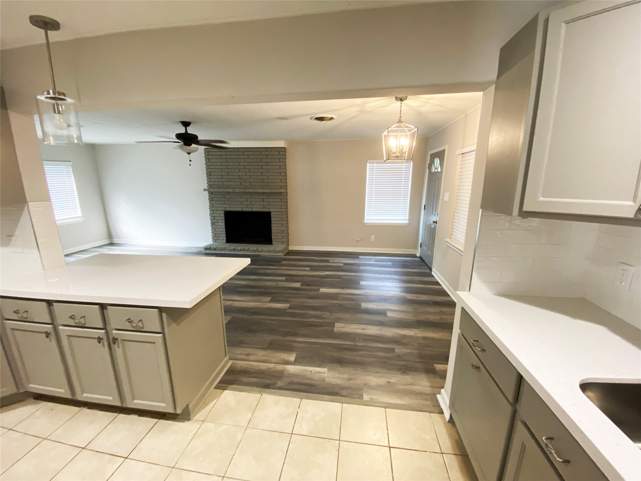 1021 Wimberly Street Angleton, TX 77515 - Photo 7 of 14 a bathroom with a sink and a mirror