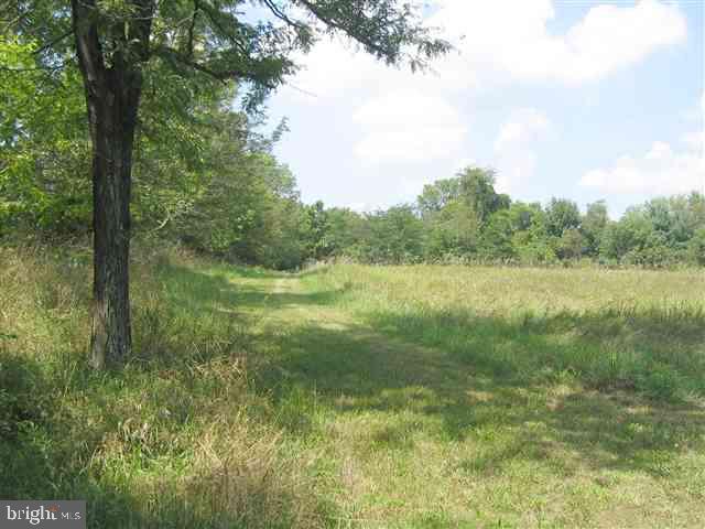 237 North Middlesex Road Carlisle, PA 17013 - Photo 20 of 22 Gallery Image 20