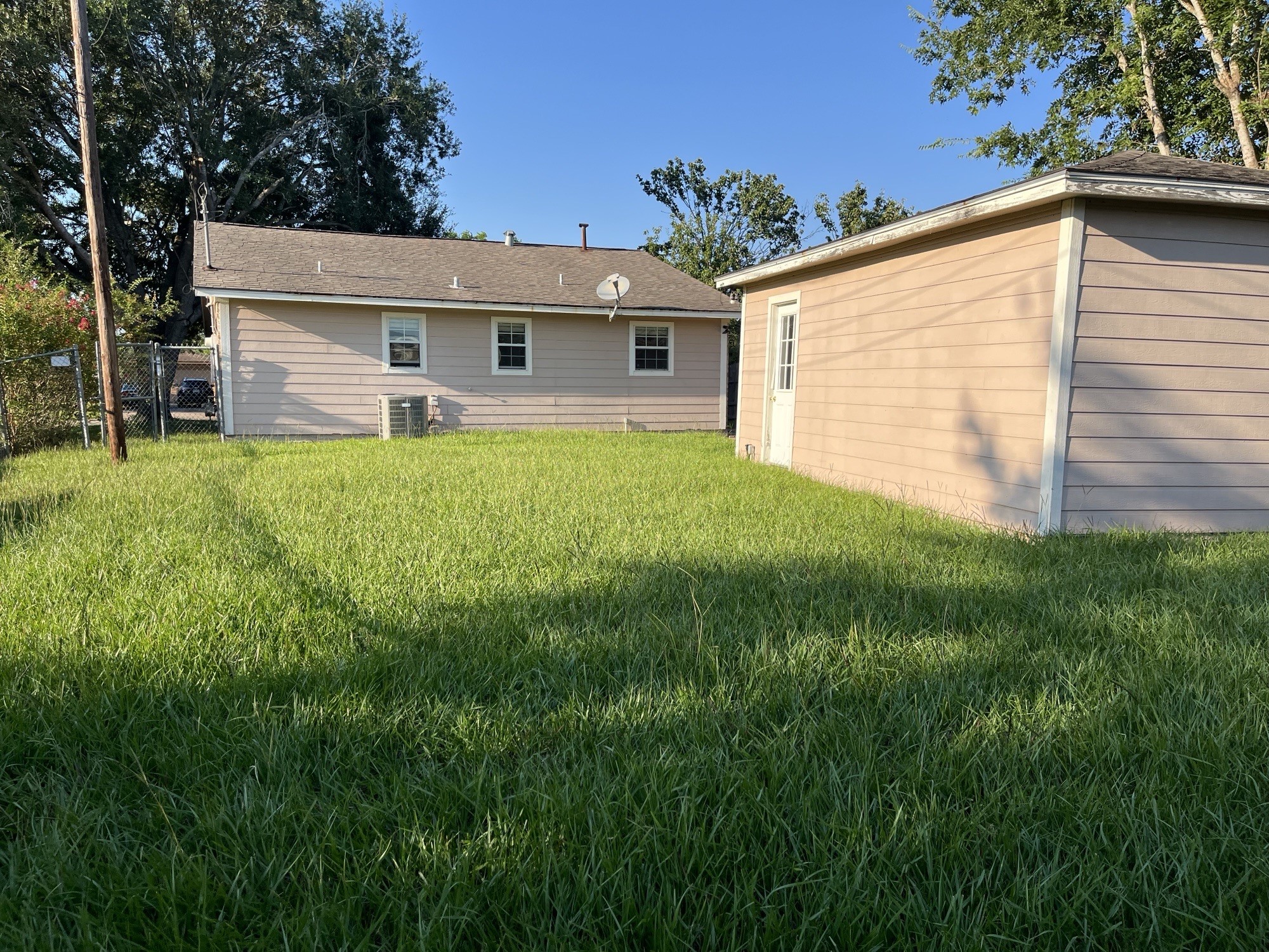 1405 Northview Drive Angleton, TX 77515 - Photo 12 of 16