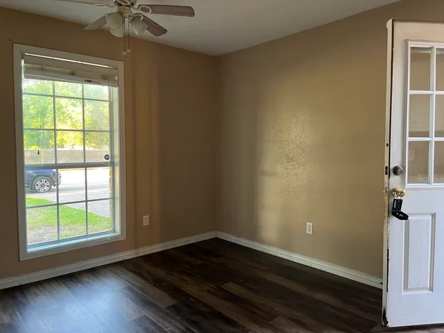 $165,000 | 1405 Northview Drive, Angleton, TX 77515