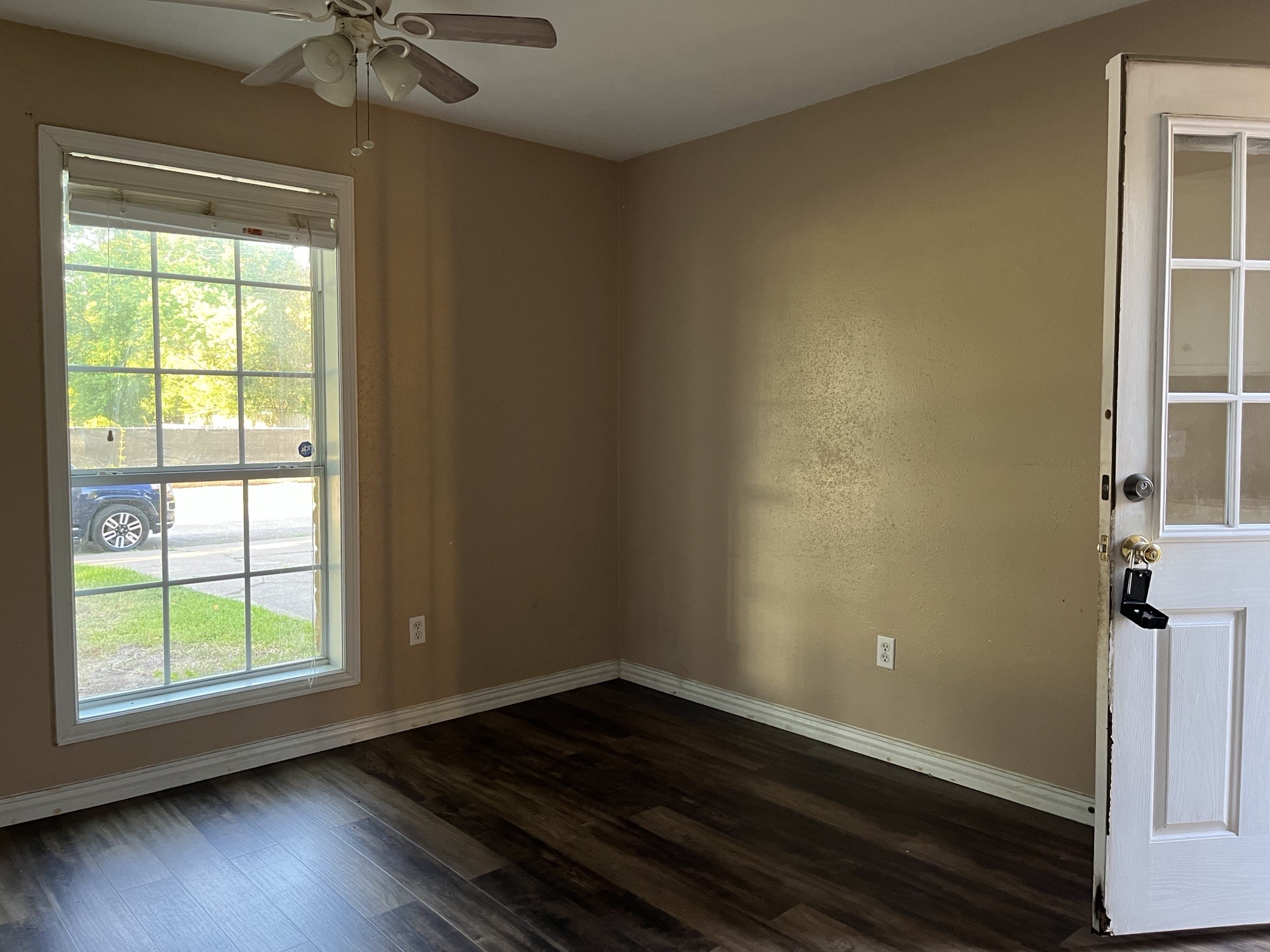 1405 Northview Drive Angleton, TX 77515 - Photo 8 of 16