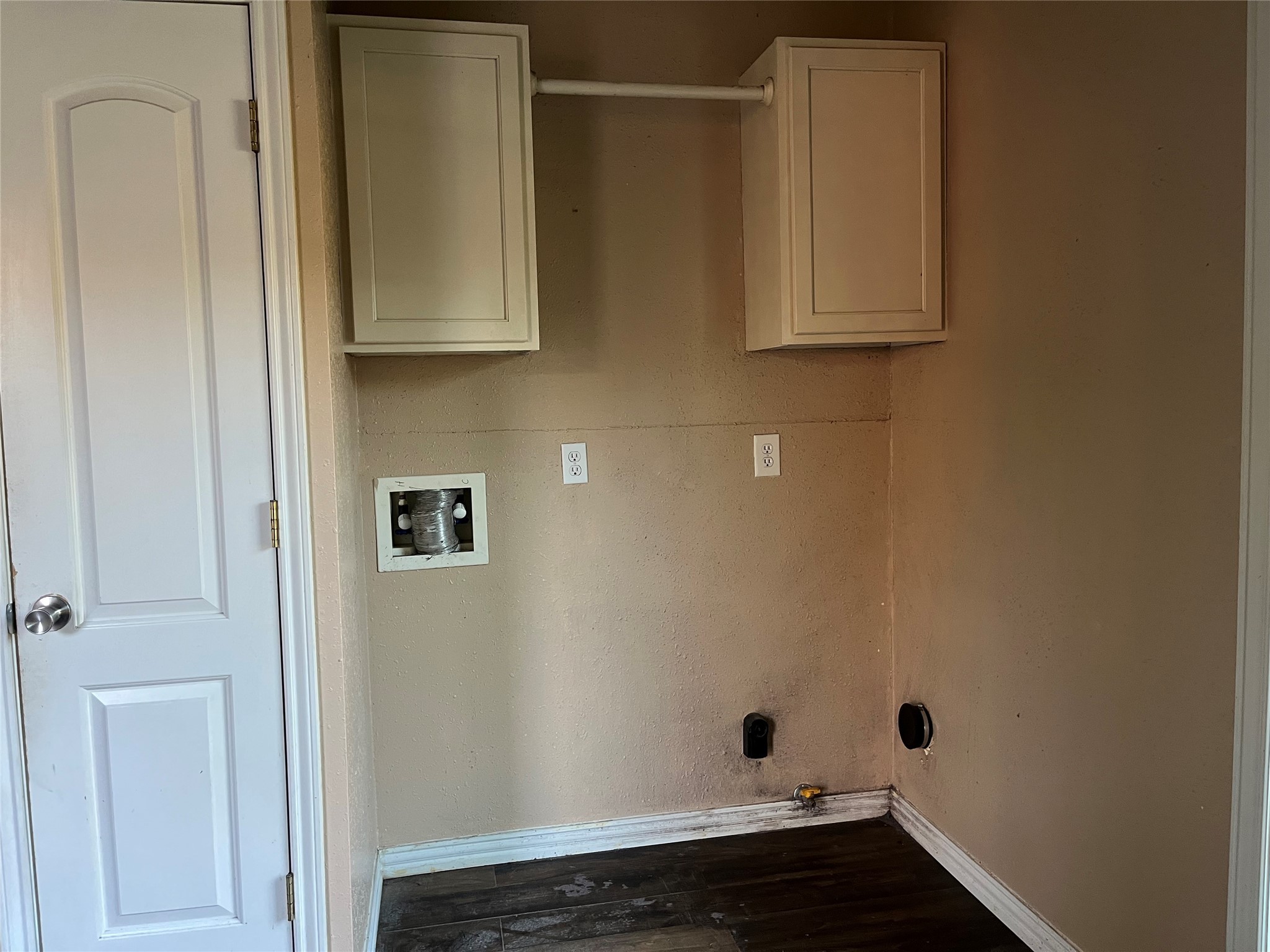 1405 Northview Drive Angleton, TX 77515 - Photo 9 of 16