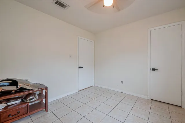 a view of room with workspace