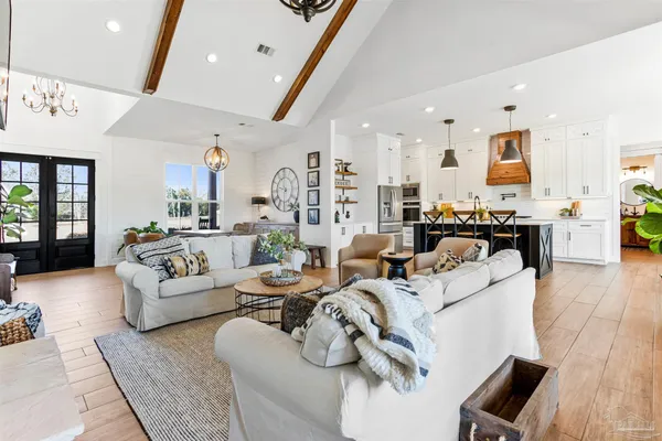 $1,090,000 | 4900 Highway 95A North, Molino, FL 32577