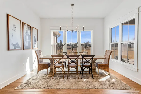 $1,090,000 | 4900 Highway 95A North, Molino, FL 32577