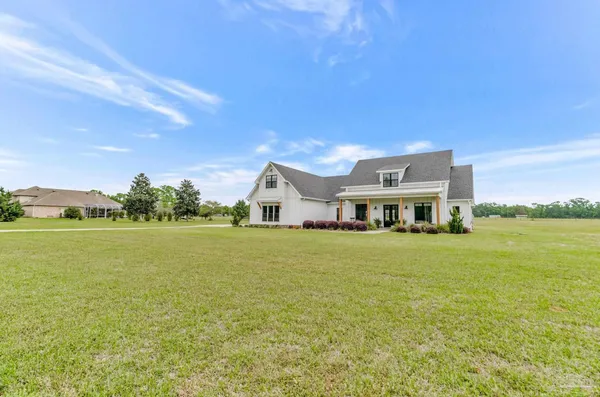 $1,090,000 | 4900 Highway 95A North, Molino, FL 32577