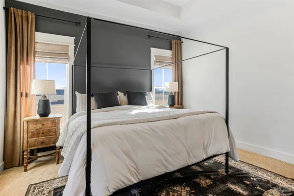 $1,090,000 | 4900 Highway 95A North, Molino, FL 32577