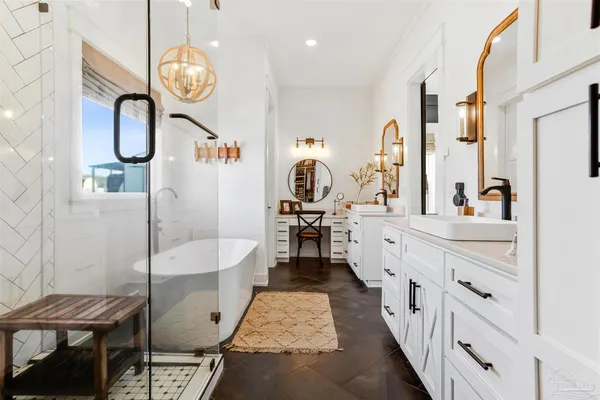 $1,090,000 | 4900 Highway 95A North, Molino, FL 32577