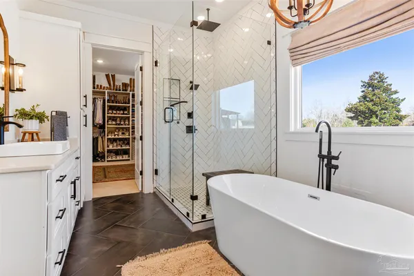 $1,090,000 | 4900 Highway 95A North, Molino, FL 32577