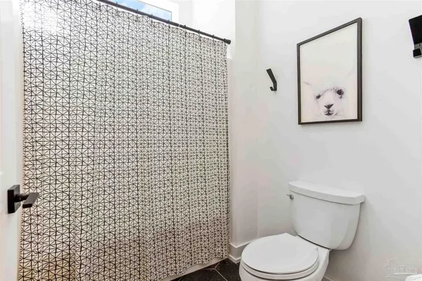 $1,090,000 | 4900 Highway 95A North, Molino, FL 32577