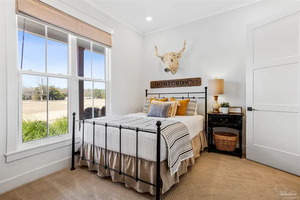 $1,090,000 | 4900 Highway 95A North, Molino, FL 32577