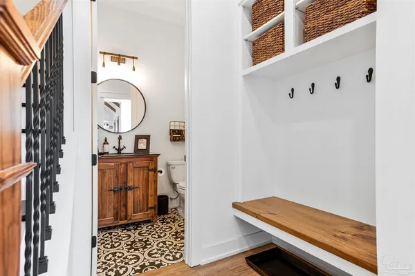 $1,090,000 | 4900 Highway 95A North, Molino, FL 32577