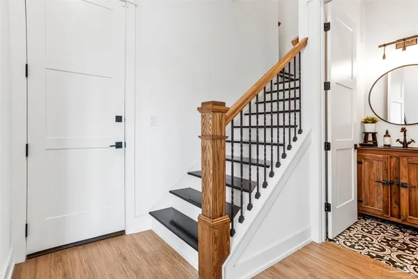 $1,090,000 | 4900 Highway 95A North, Molino, FL 32577