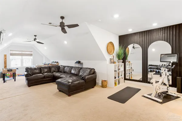 $1,090,000 | 4900 Highway 95A North, Molino, FL 32577