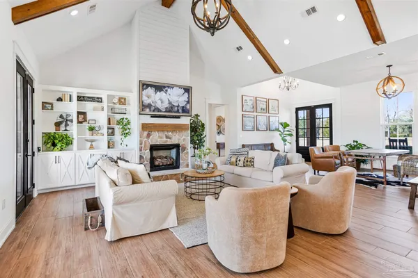 $1,090,000 | 4900 Highway 95A North, Molino, FL 32577