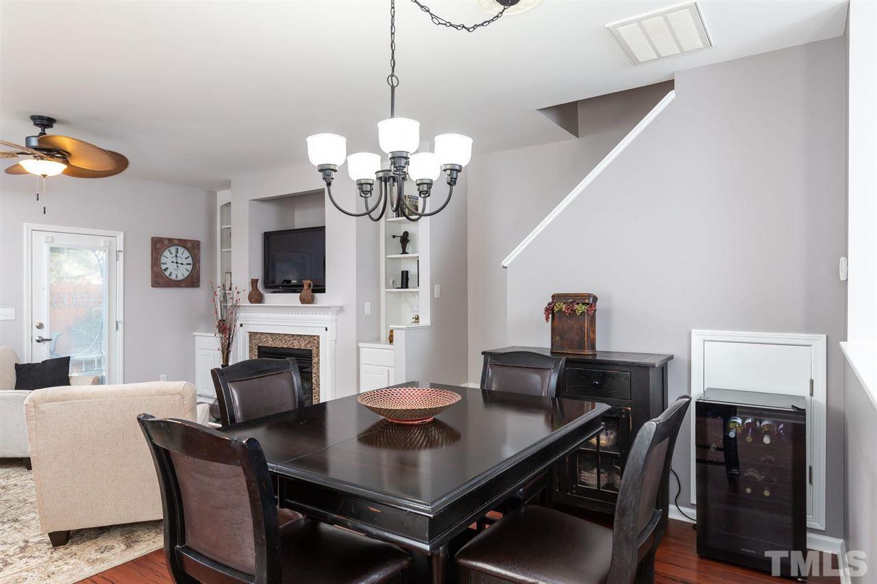 2145 Metacomet Way Raleigh, NC 27604 - Photo 4 of 17