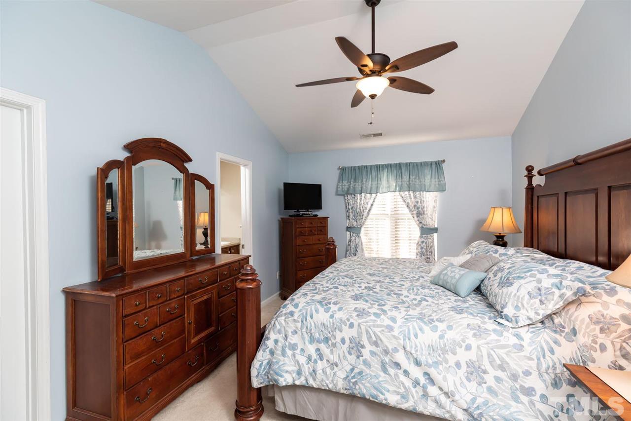 2145 Metacomet Way Raleigh, NC 27604 - Photo 9 of 17