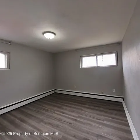 $1,250 | 37 Hickory Street, Wilkes Barre, PA 18702