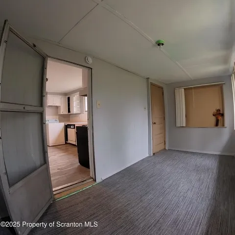 $1,250 | 37 Hickory Street, Wilkes Barre, PA 18702