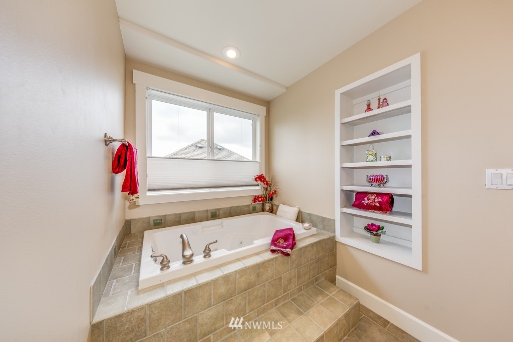 1134 North 27th Place Renton, WA 98056 - Photo 16 of 25 Gallery Image 16