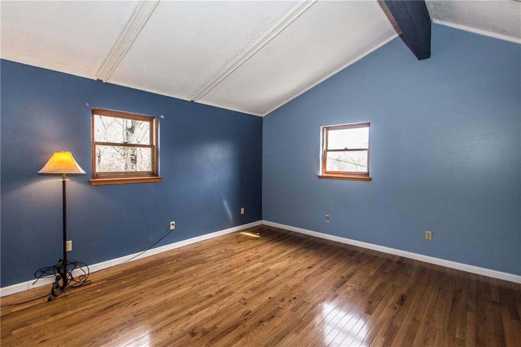 568 Pittsburgh Road Rochester, PA 15074 - Photo 13 of 25