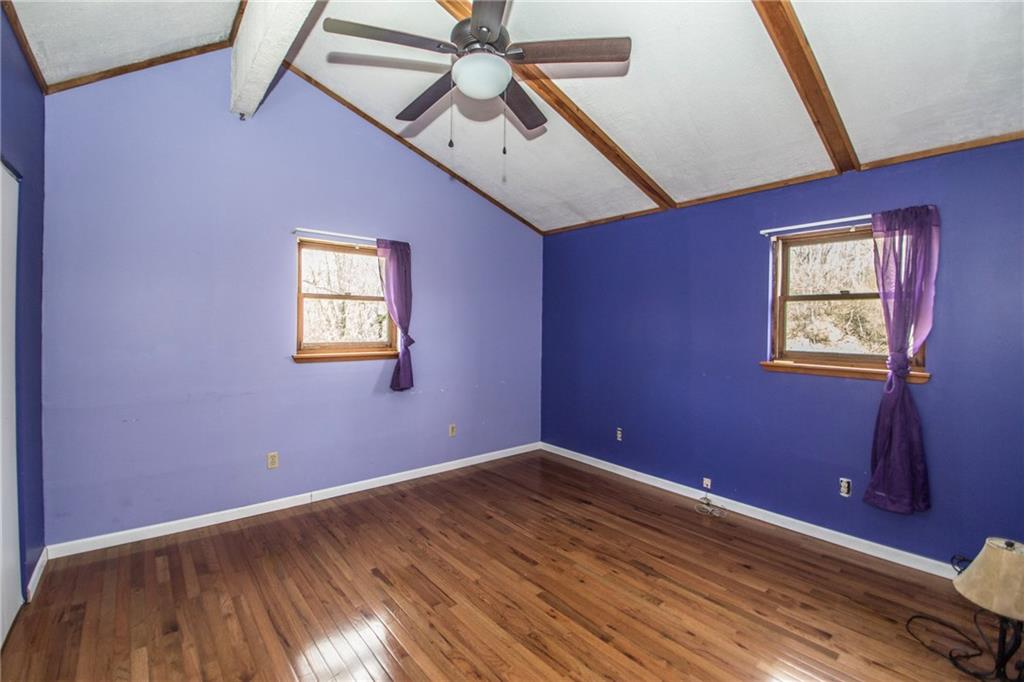 568 Pittsburgh Road Rochester, PA 15074 - Photo 16 of 25