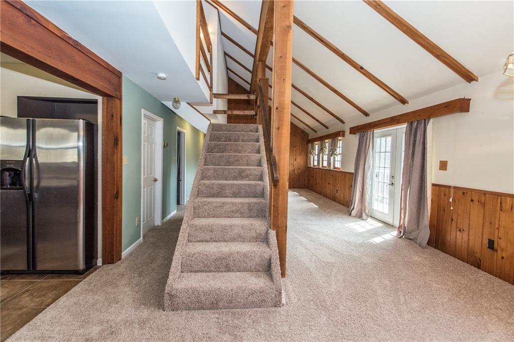 568 Pittsburgh Road Rochester, PA 15074 - Photo 7 of 25