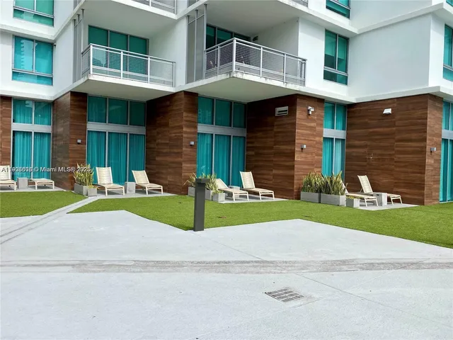 $3,490 | 350 South Miami Avenue, Unit 1905, Miami, FL 33130