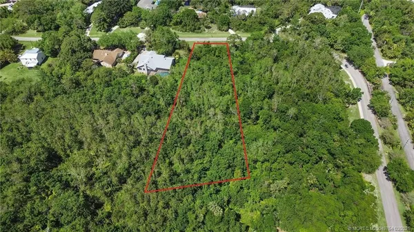 $360,000 | 1784 Southwest St Andrews Drive, Palm City, FL 34990