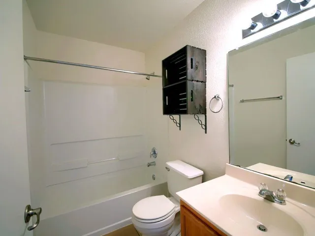 $2,000 | 9109 Indigo Sky Drive, Austin, TX 78724